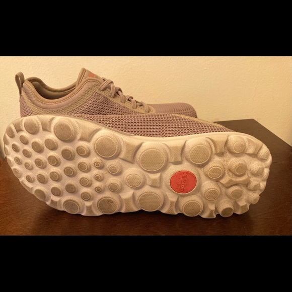 Sketchers go walk sneakers - Picture 2 of 3